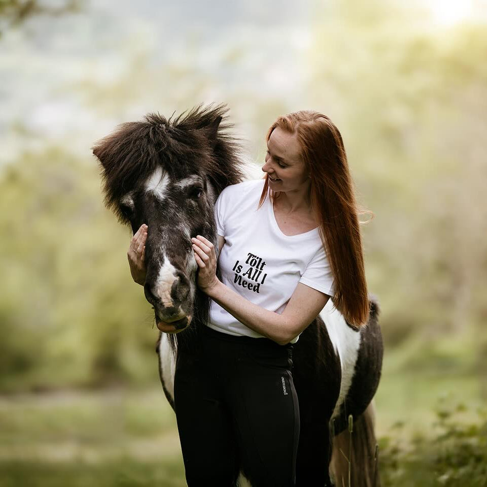 Damen T-Shirt BIO-BW "Tölt is all I need"