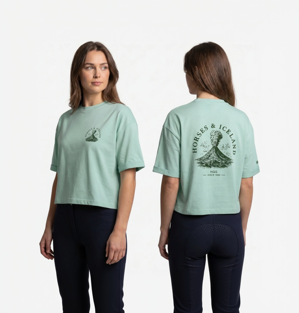 Oversize short T-Shirt, Unisex  180 g/m² "Horses and Iceland"